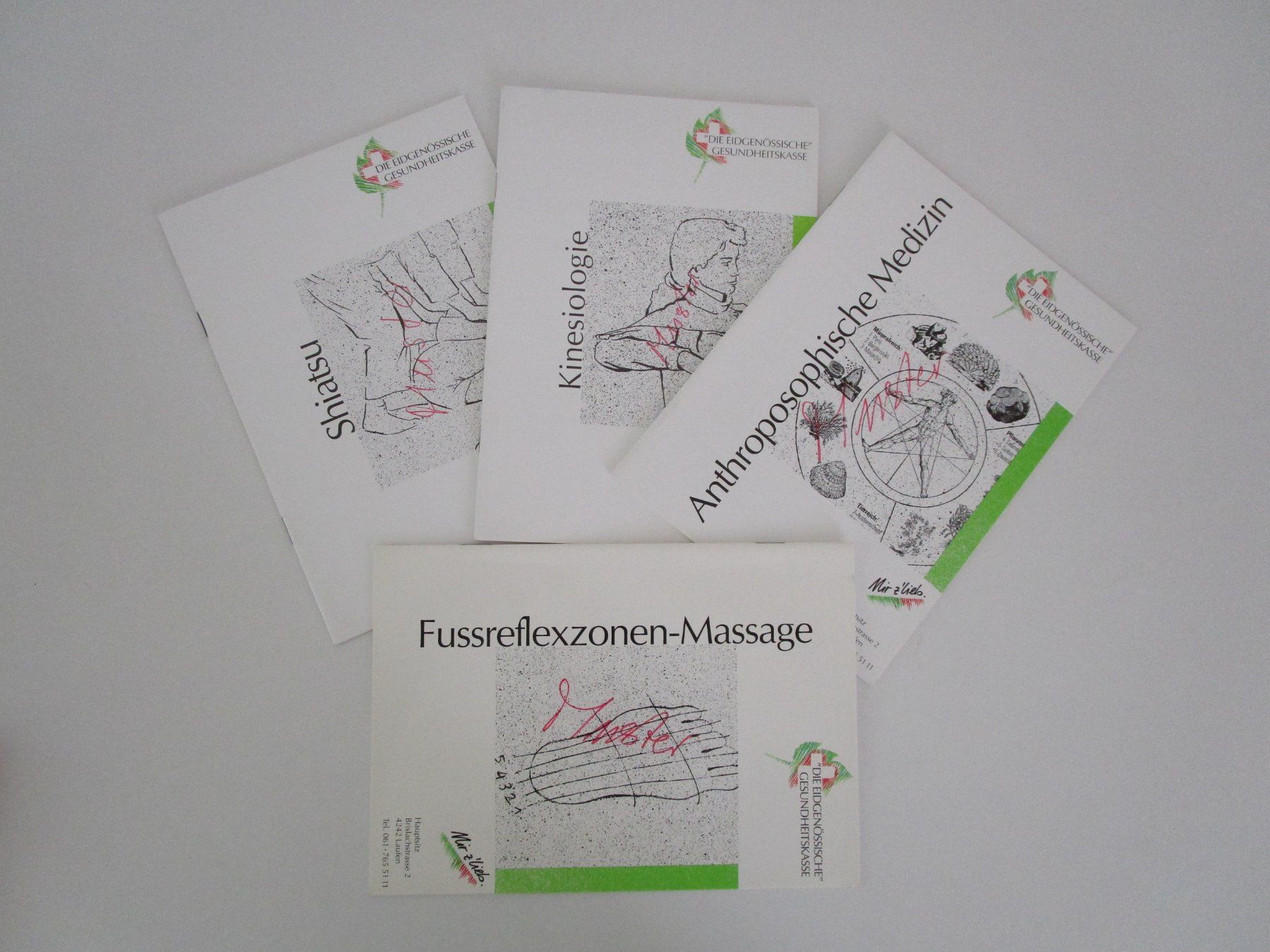 Libri: 4 Büchlein – Nuovo (secondo la descrizione) da Langenthal venduto da majarose