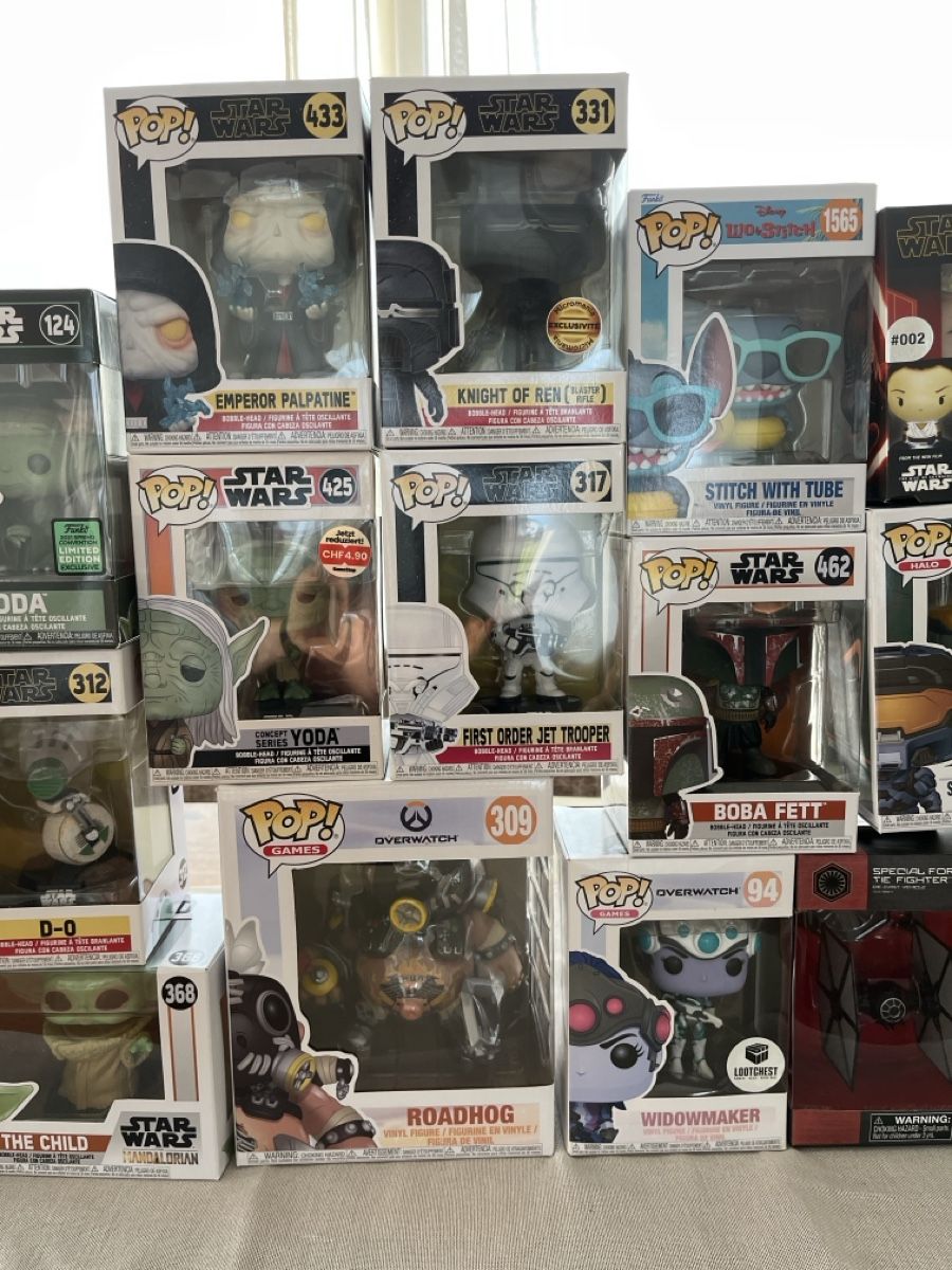Star Wars Statuette: Funko Pop Figuren Sammlung: Star Wars, Overwatch etc. – Nuovo e nell'imballaggio originale da Merenschwand venduto da TheKraken 2