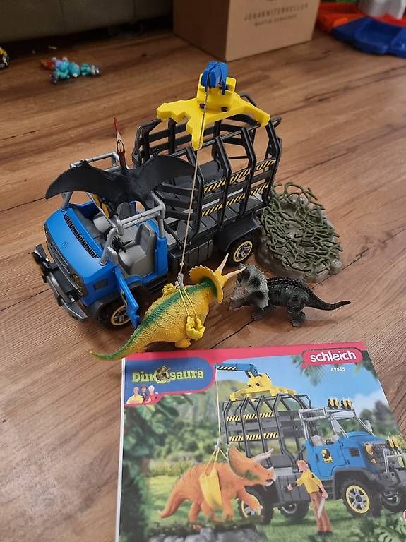 Jouets: SCHLEICH DINO AUTO – D'occasion à Kölliken par mae_rld9 2