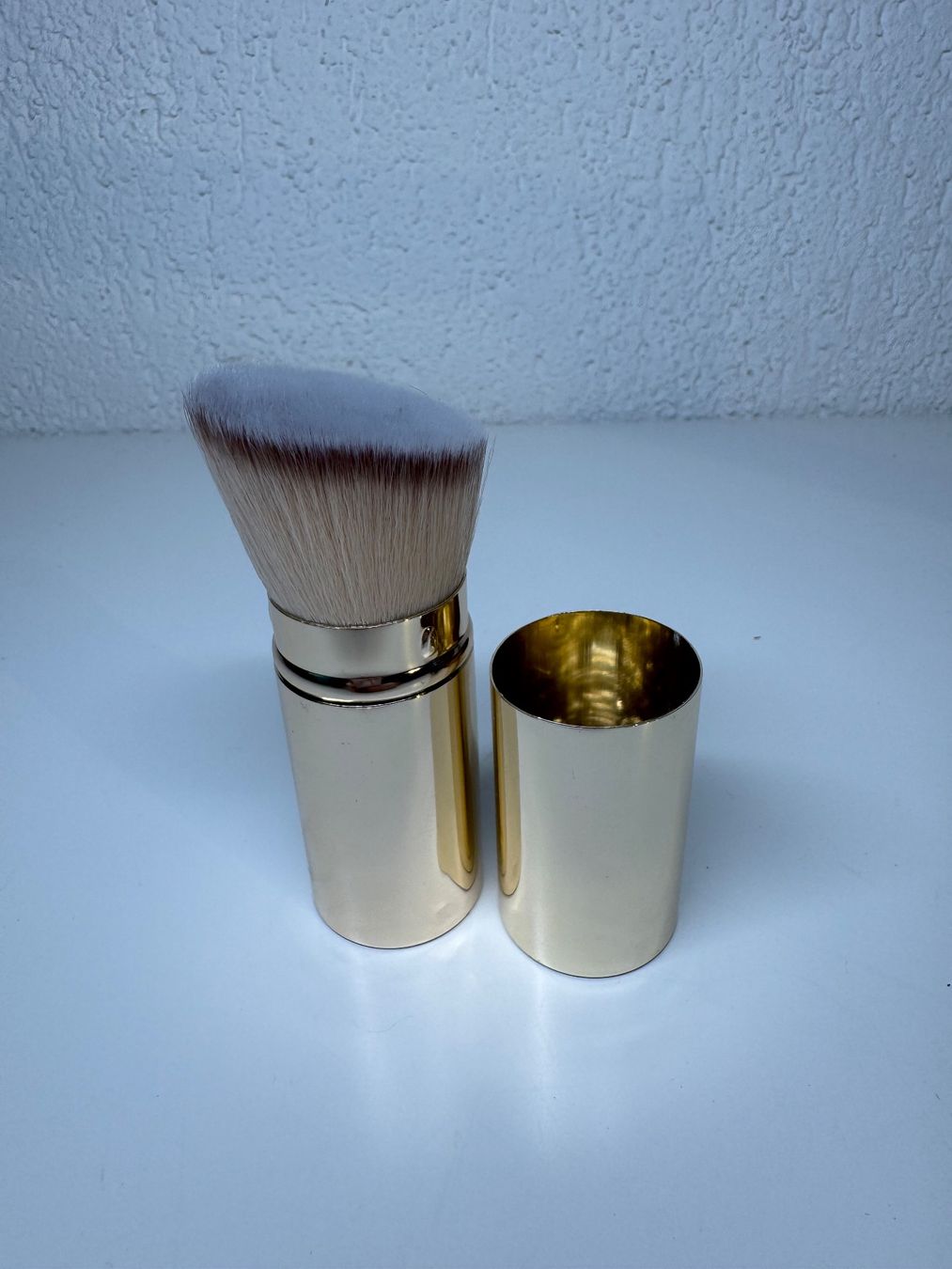 Make-up: Kleiner Puderpinsel, Rougepinsel – Nuovo e nell'imballaggio originale da Grosswangen venduto da Second_hand_paradise