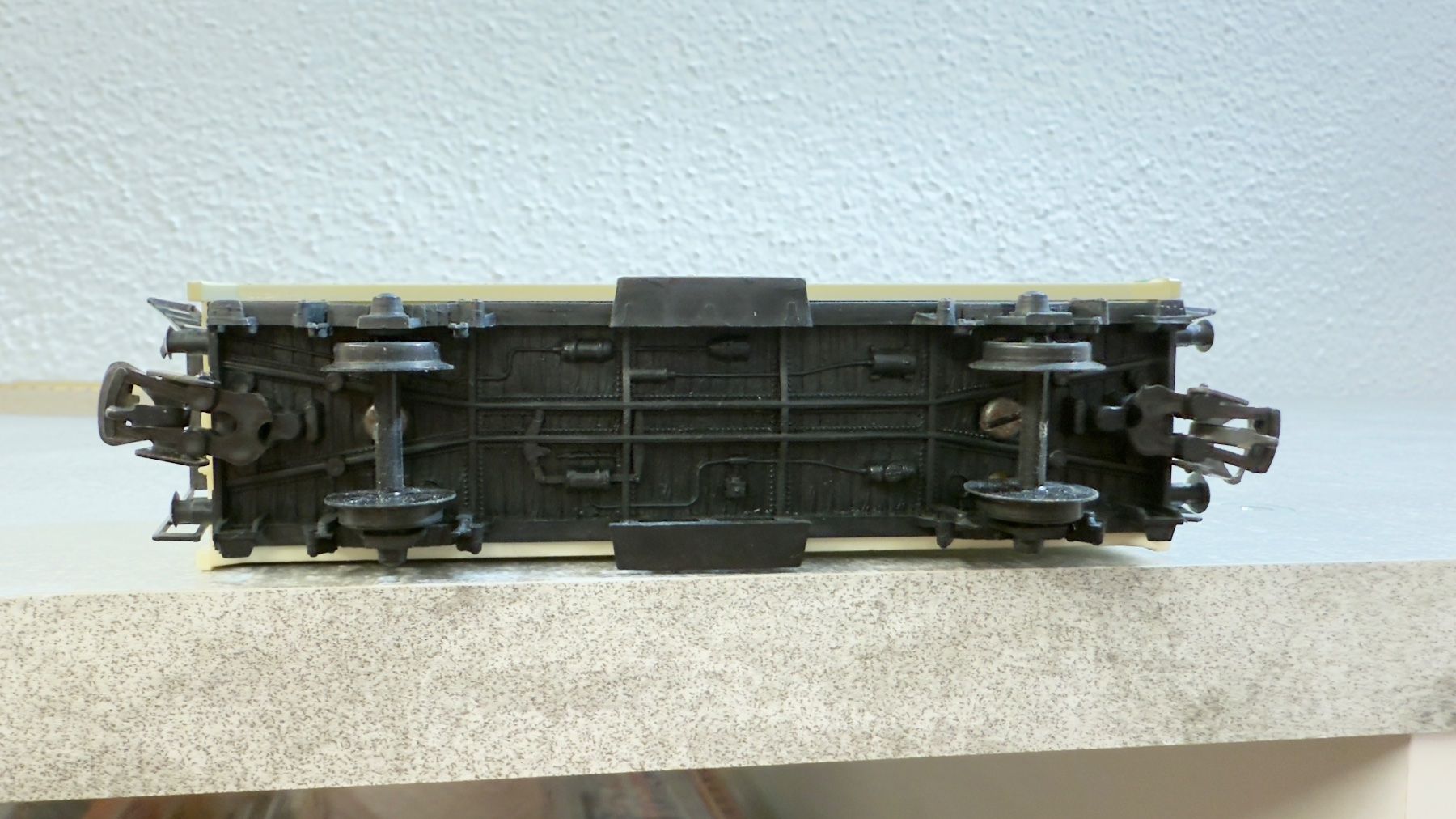 Lima Modelleisenbahnen: Lima Carlsberg H0 / DC – Gebraucht aus Windlach von Kelebra 5