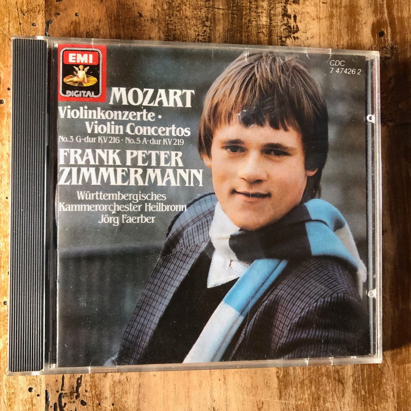 CDs: Mozart - Concertos violon 3 et 5 – Gebraucht aus Haute-Nendaz von photoksar