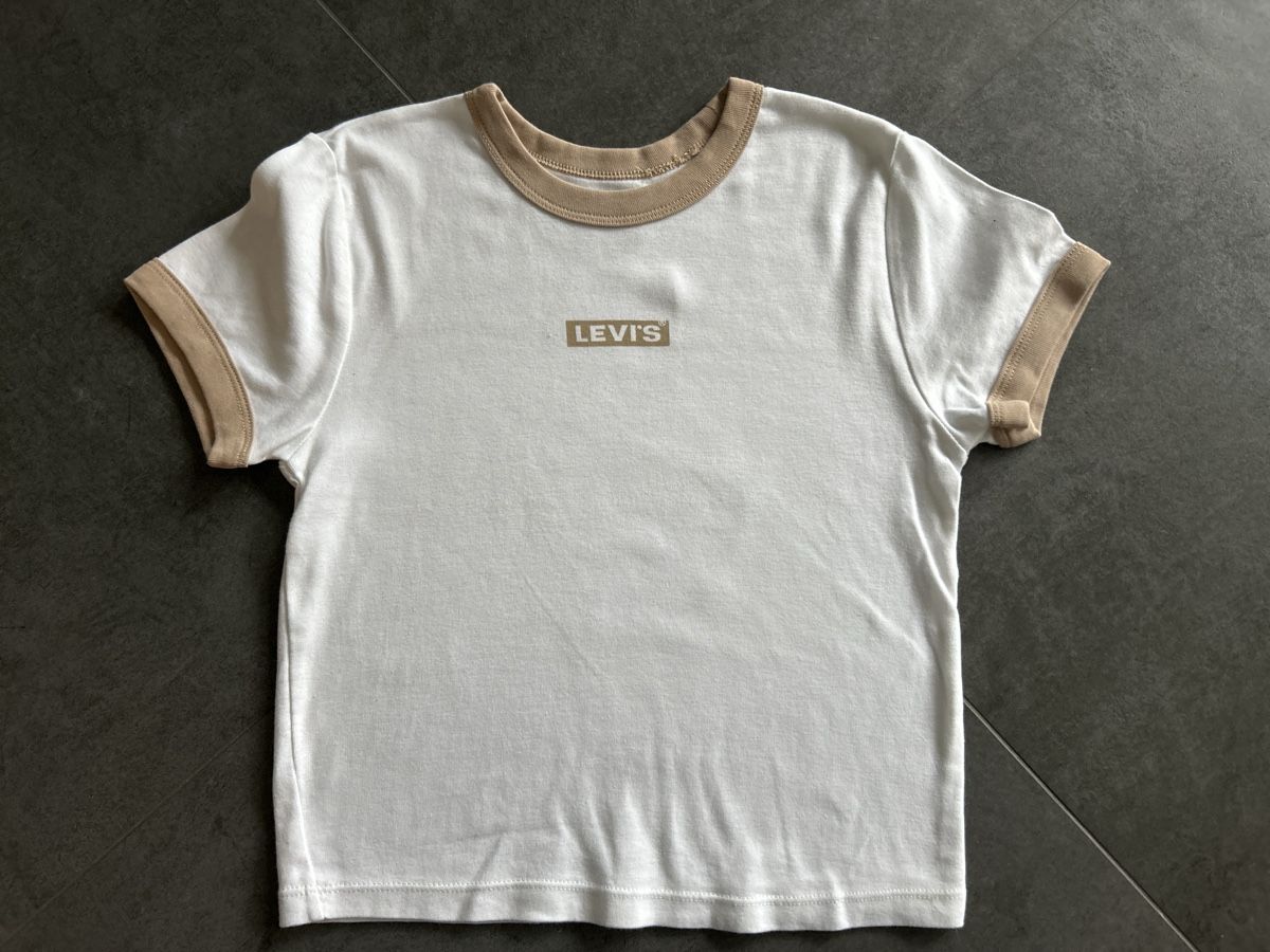 T-shirt: T-shirt Levi’s S – Usato da Yens venduto da Chriis
