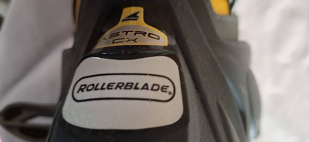 Inline-Skating & Rollschuhe: Rollerblade – Gebraucht aus Büren an der Aare von wiluna01 1