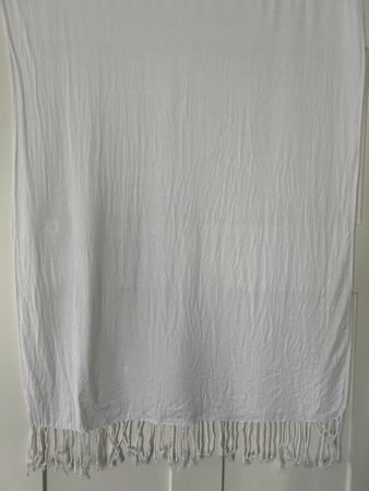 Weisser Seidenschal für Hochzeiten