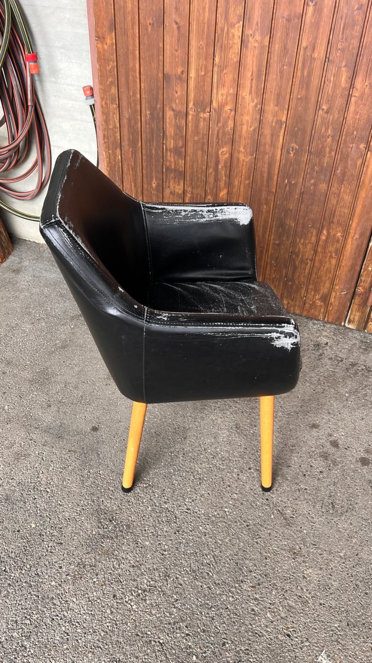 Sessel: 5 Sessel mit Gebrauchsspuren, ideal für Restauration – Gebraucht aus Zeiningen von osm61 2
