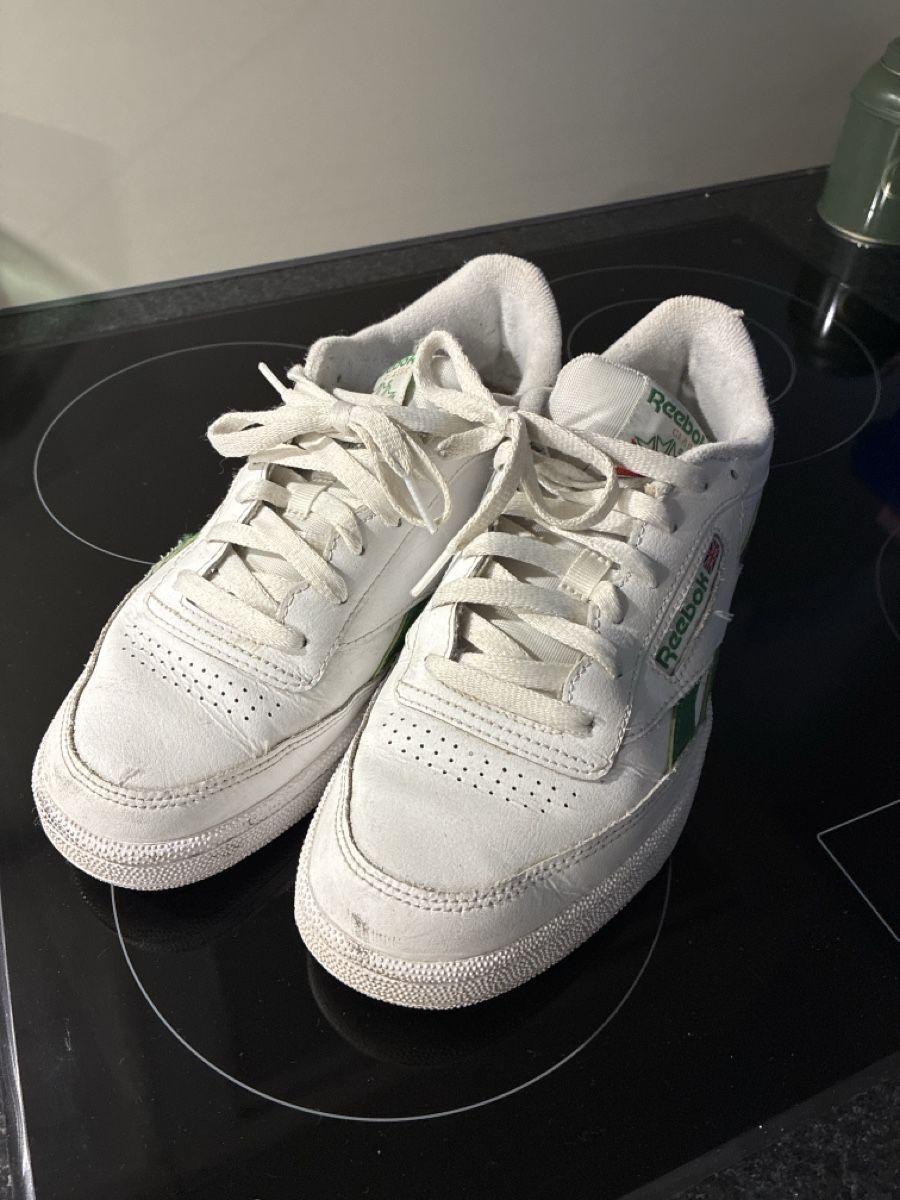 Chaussures hommes: Reebok Classic Grösse 42 – D'occasion à Jegenstorf par Evilette