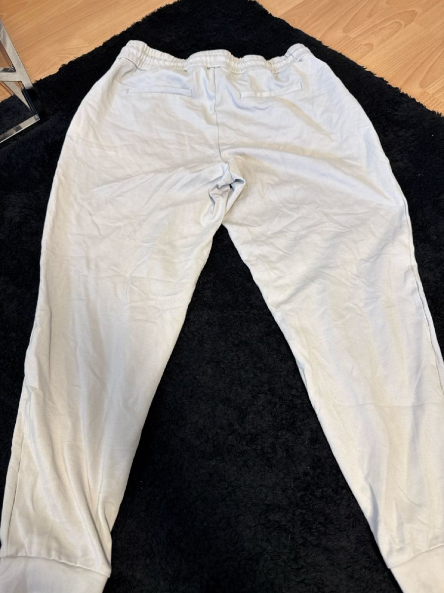 Tommy Hilfiger Pantaloni: Tommy Hilfiger - Stoffhose Grösse S – Usato da Amriswil venduto da ail_nz82 3