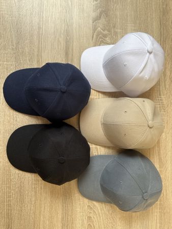 Lot de 5 casquettes unies - taille adulte