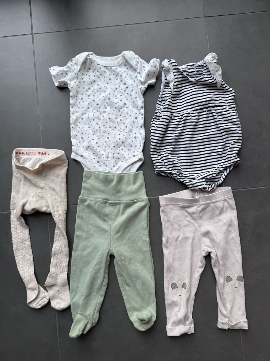 Lotti & Set di vestiti: Baby Girl Clothes Bundle  – Usato da Zürich venduto da lui_ns5h 1