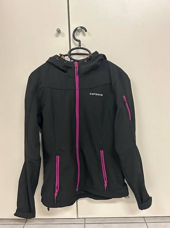 Icepeak Vestes: Icepeak Softshelljacke  Grösse 36 – D'occasion à Reiden par sarinaaaaa23