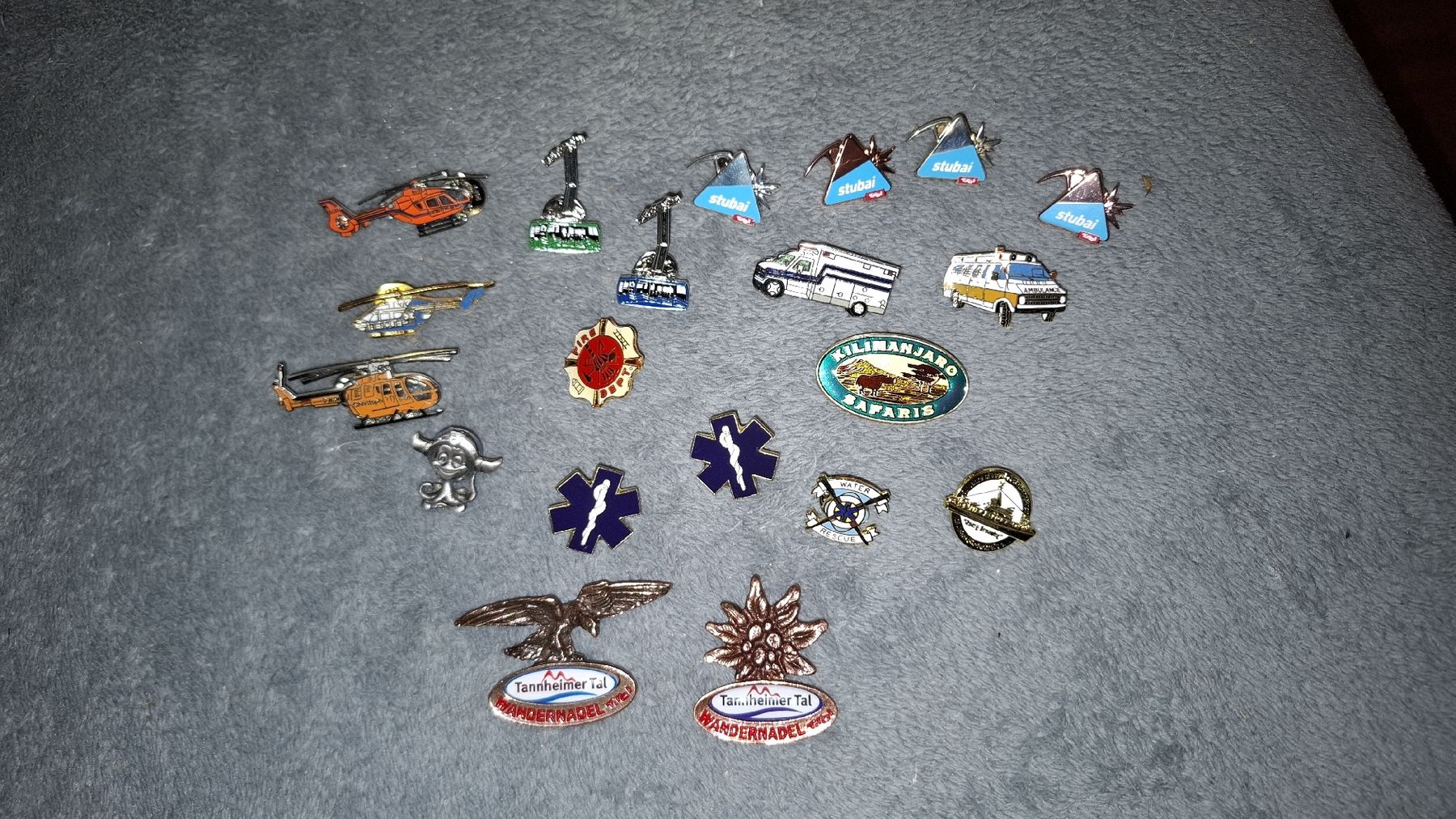 Placchette & Badge: Pin Sammlung – Usato da Nesselnbach venduto da Cyberbob2