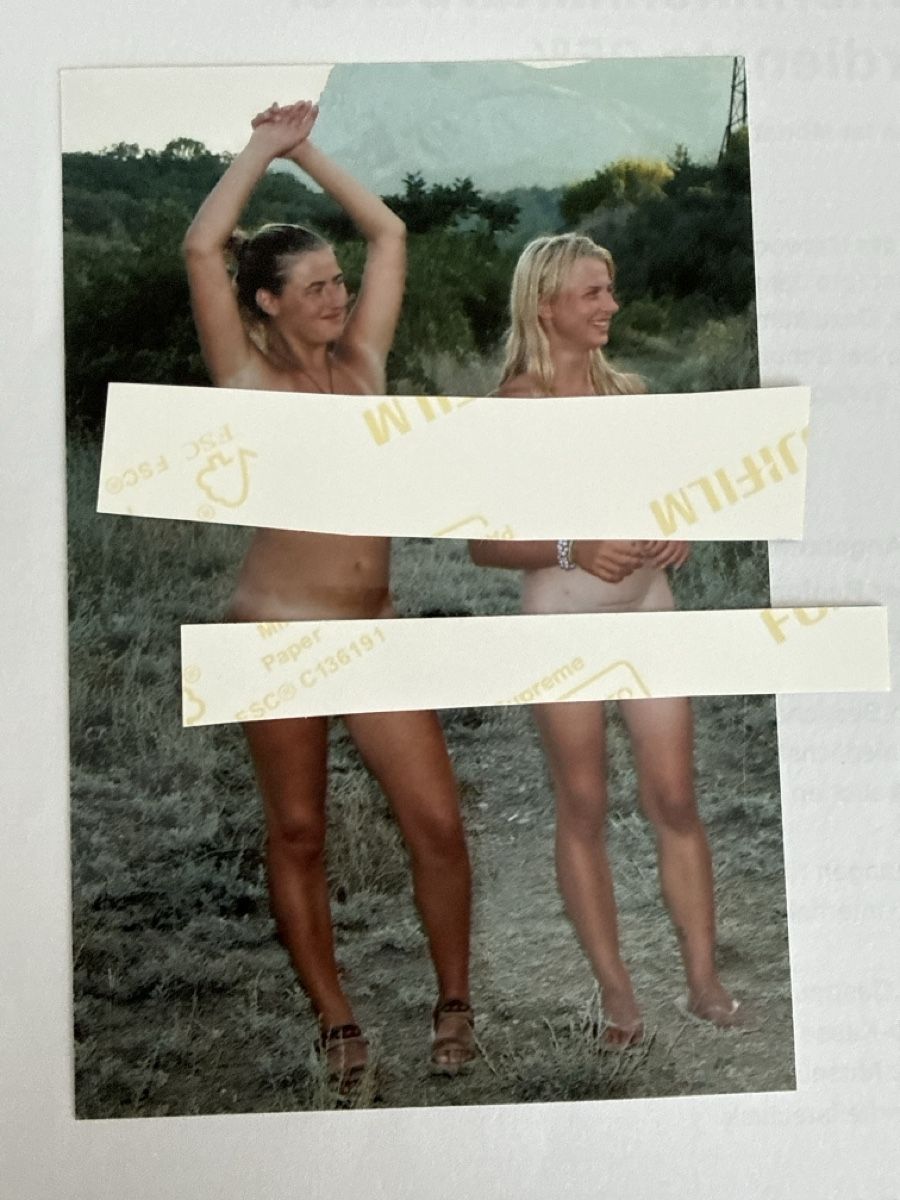 Poster & Bilder: Erotisches Foto  – Neu (gemäss Beschreibung) aus Neukirch (Egnach) von Maxi2009