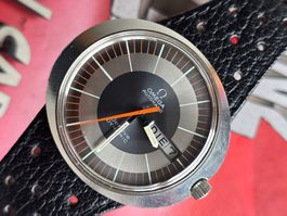 469 Omega Geneve Dynamic  Automat Day Date Bulleye