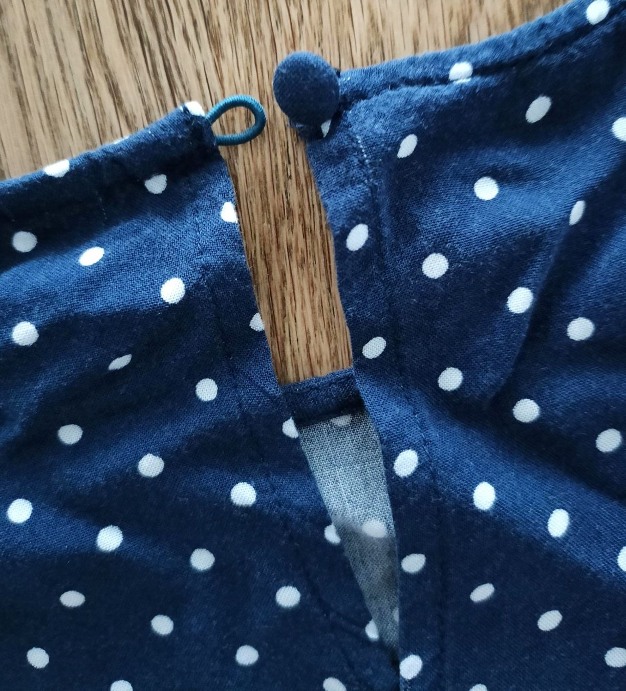 Kleider: Kleid XS/S mit Punkten – Gebraucht aus Suhr von sternenklar0305 1