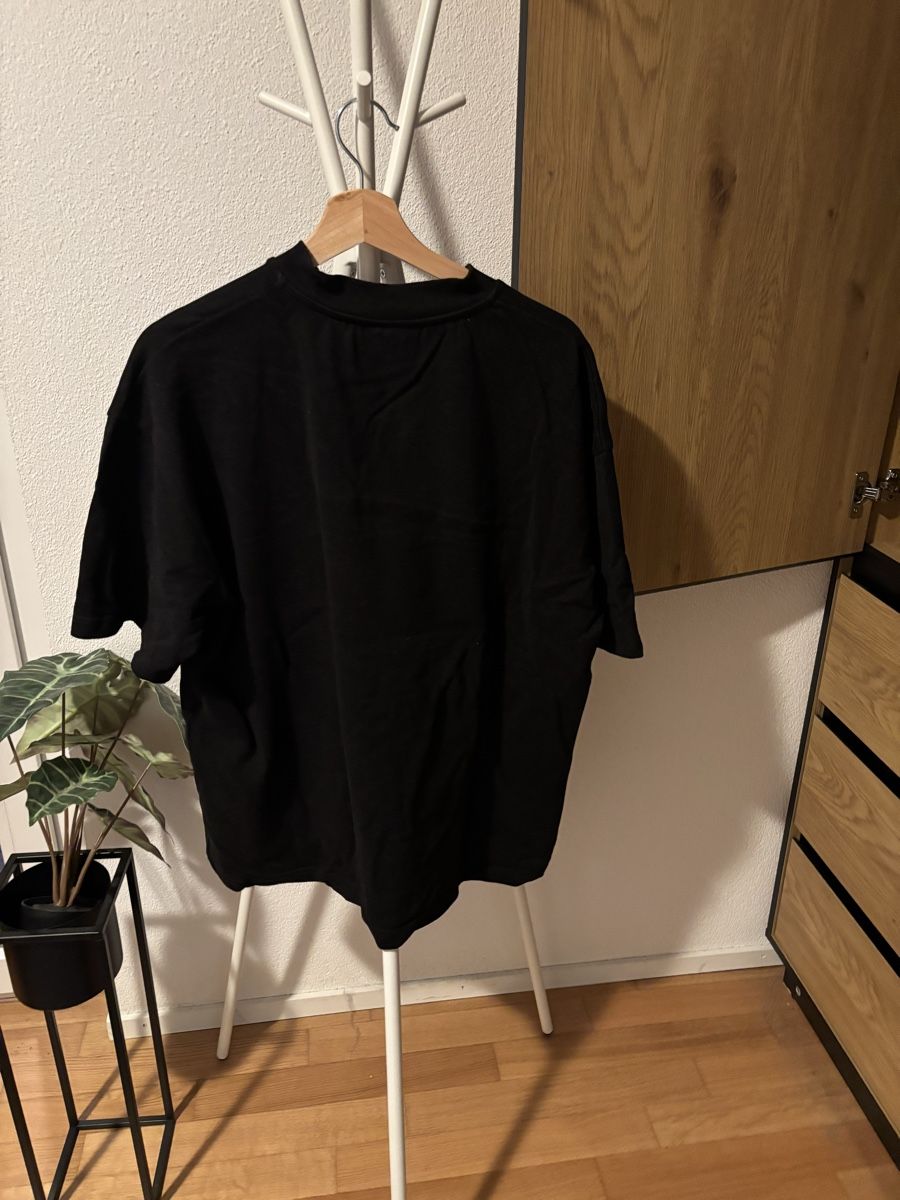 Pesoclo T-Shirts: T-Shirt Peso – Gebraucht aus Rorschach von Mazzriki 2