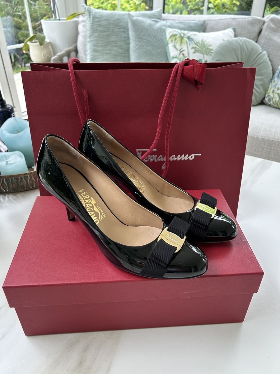 Salvatore Ferragamo Scarpe da donna: Salvatore Ferragamo pumps – Nuovo (secondo la descrizione) da Pfeffingen venduto da Eva_GoVintage