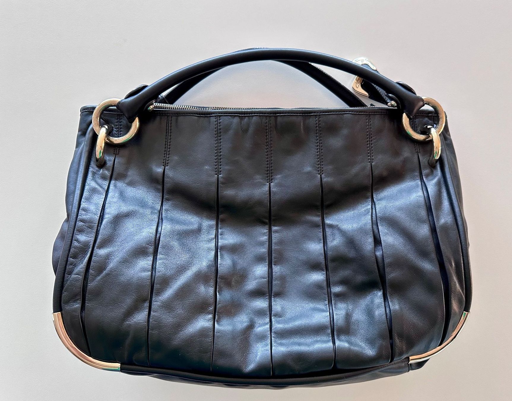 Bally Taschen für Damen: Wunderschöne BALLY Handtasche, super Zustand, schwarz – Gebraucht aus Küsnacht ZH von Harobed18
