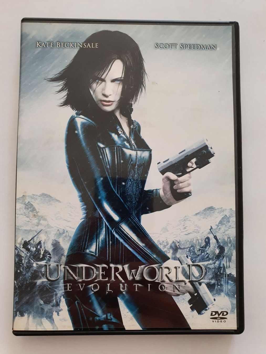 Tutti i DVDs: Underworld Evolution DVD – Usato da Oberdorf BL venduto da BaldenEagle