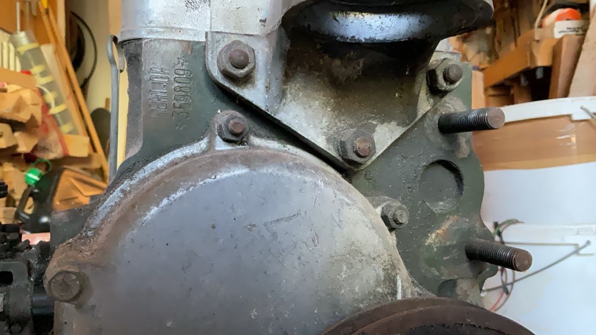 Seat Motoren: SEAT 600D Motor mit WEBER Vergaser und Luftfilter – Defekt aus Winterthur von ValentinLupp 2