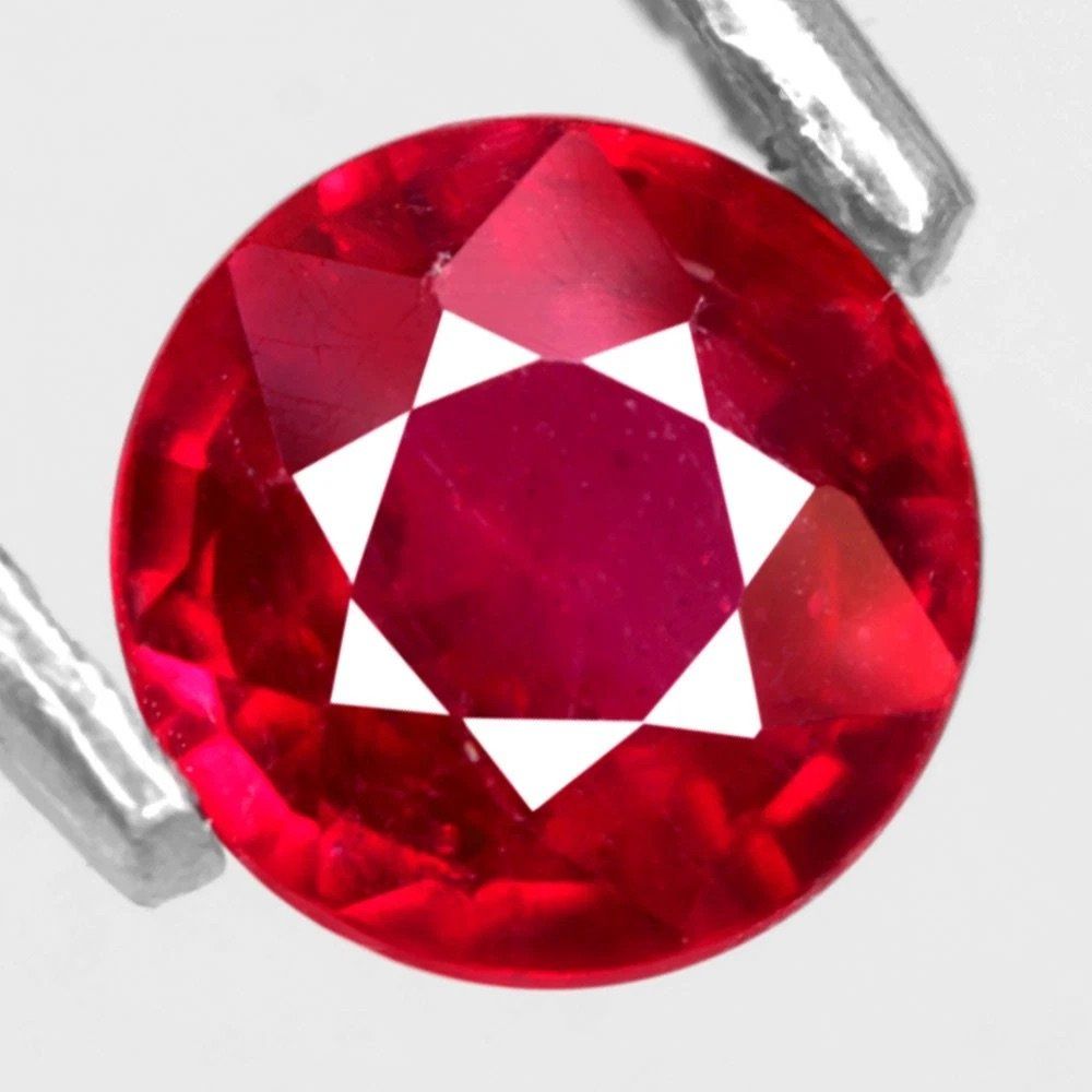 Pietre preziose: 0.80 ct - Fantastic Nice Top Red Ruby SI1 – Nuovo (secondo la descrizione) da Zürich venduto da Yoohooz 2