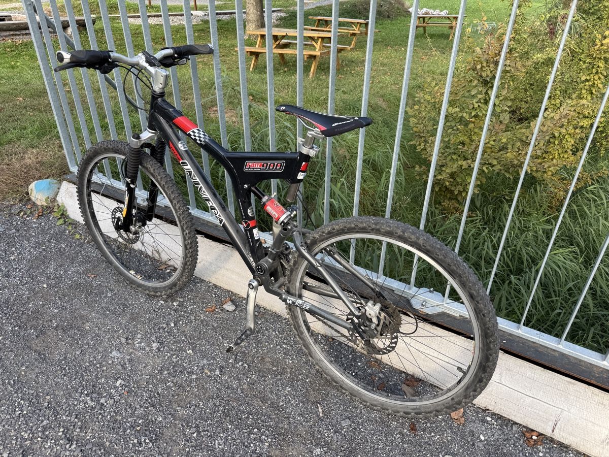 Univega Biciclette: Univega Ram 900 MTB Fully Velo – Usato da Giswil venduto da urr_7c5j 7