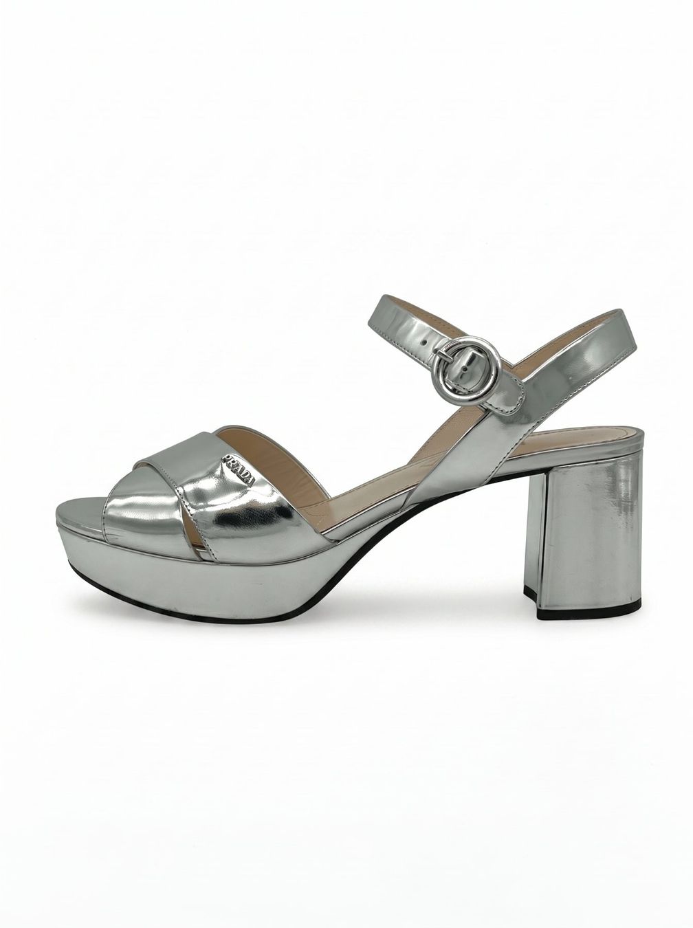 Prada Scarpe da donna: Prada Plateau Sandale mit Absatz EU 39 Metallic – Usato da Zürich venduto da shoe_shop