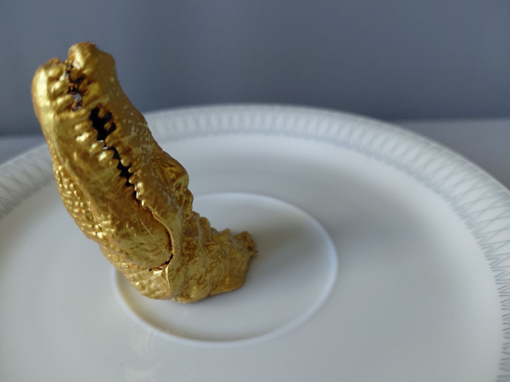 Alle Dekorationen: Etagere mit goldenem Krokodil – Neu (gemäss Beschreibung) aus Wallisellen von Muggeli1970 2