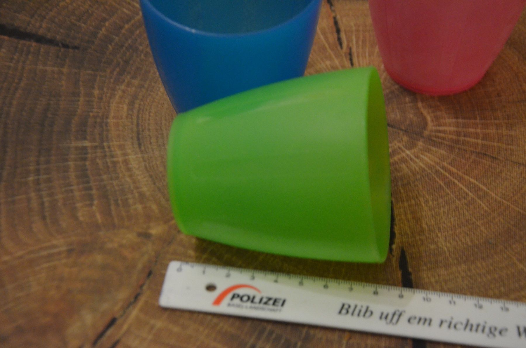 Bicchieri: 3 STUCK VERRE EN PLASTIQUE – Usato da Chiasso venduto da Dolly015 1