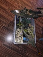 krieger figuren und fahrzeuge