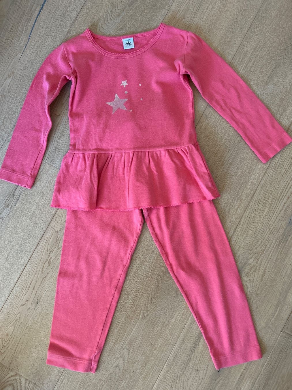 Petit Bateau Pigiama & Simili: Pyjama Petit Bateau 5 ans /108 cm – Usato da Yens venduto da Chriis