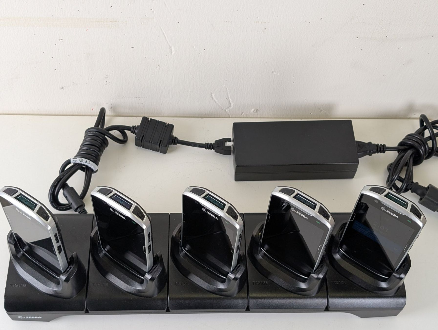 Portables: Zebra TC52 (TC520K) Set Android 11 mit Ladestation – D'occasion à Winterthur par Hint17 1
