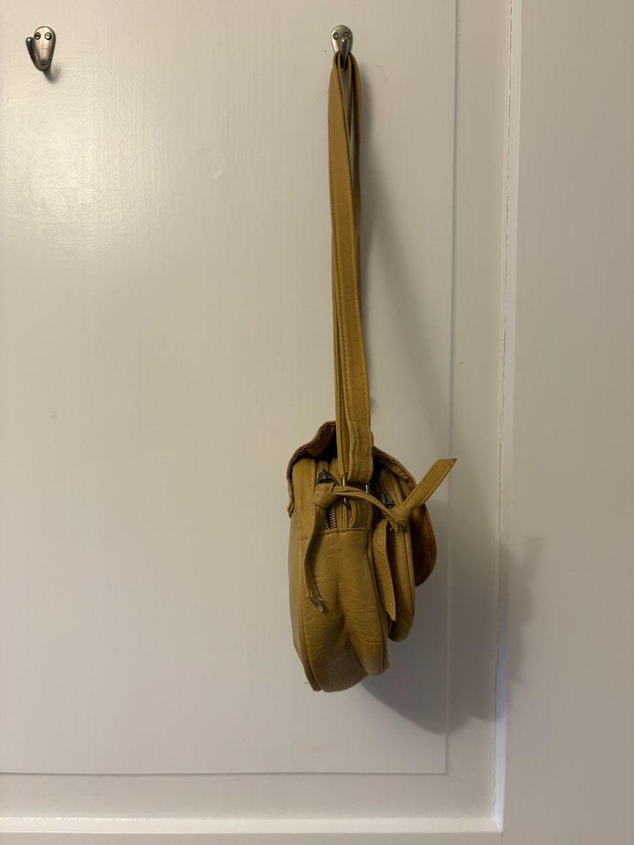 Borse da donna: Leder Handtasche Senfgelb – Usato da Winterthur venduto da andObe 1