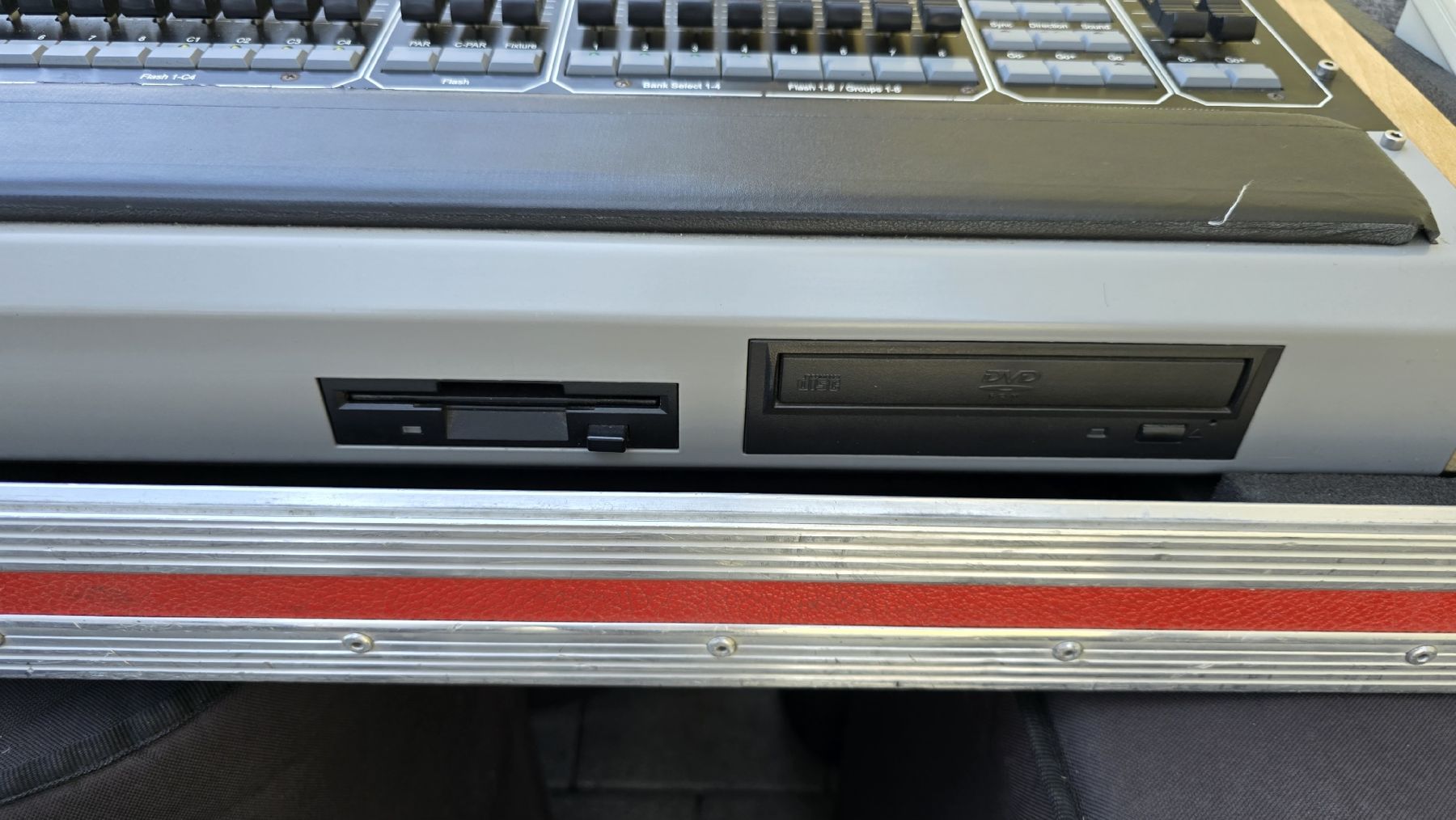 Console di mixaggio: JB Licon 1 DMX Lichtpult – Usato da melchnau venduto da lua_lrz7 5