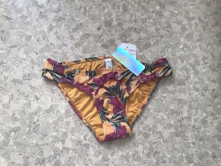 Neu Bikinihose Gr. M, neu mit Etikett, Sujets tropisch🌴