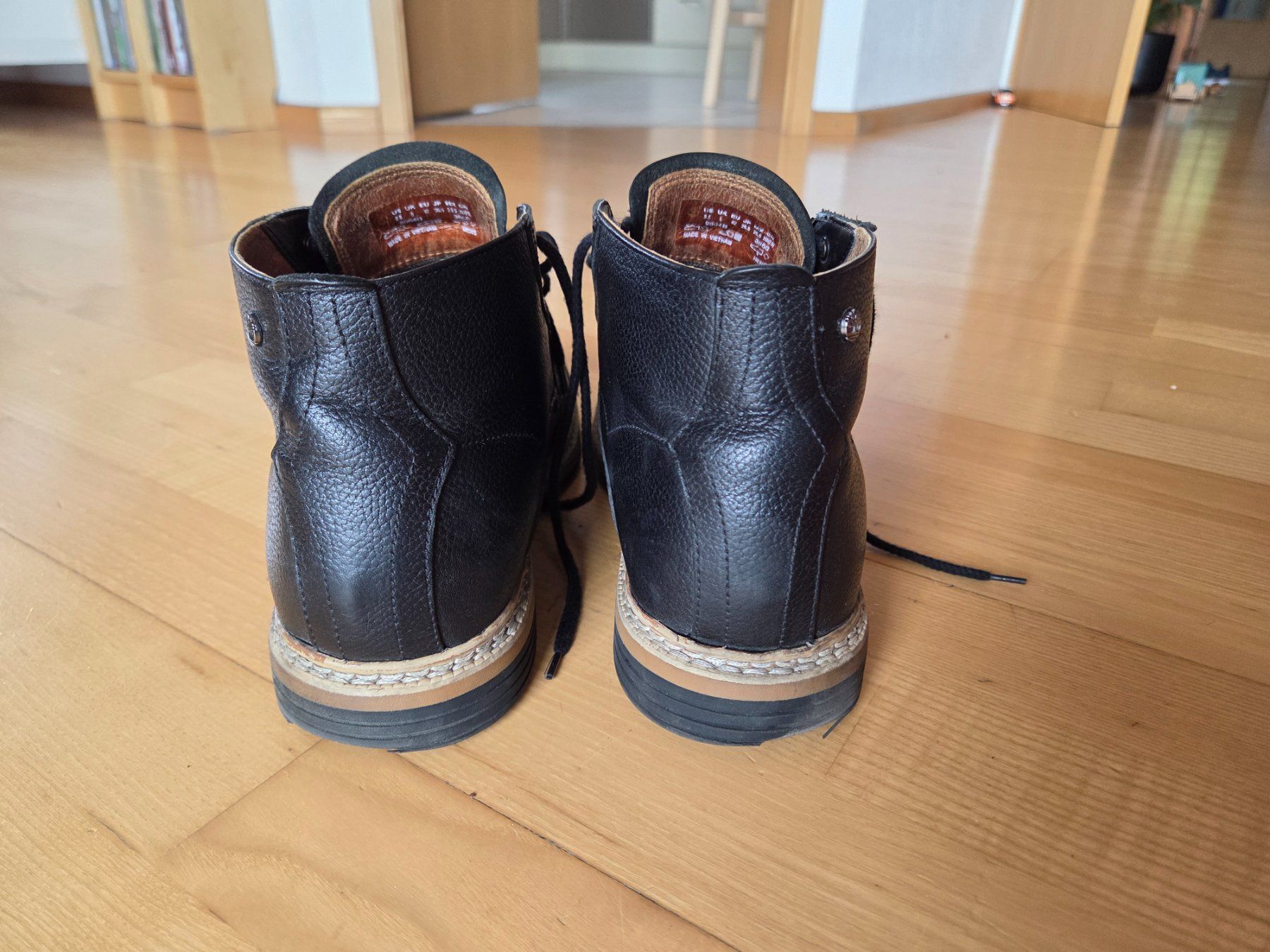 Timberland Scarpe da uomo: Schuhe Timberland Leder Gr 42 – Usato da Basel venduto da olivier84 4