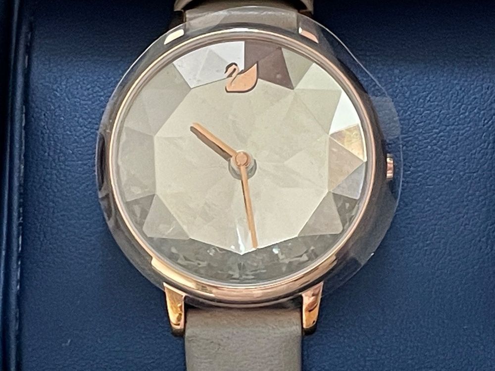 SWAROVSKI Uhr Crystal Lake Ros gold Lederband 5415996