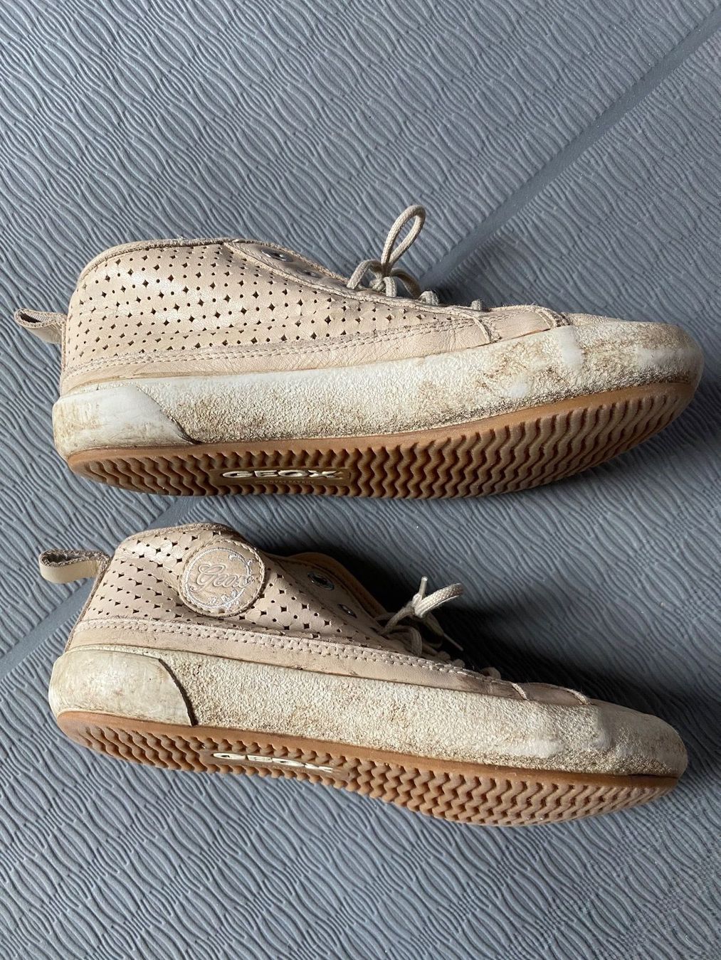 Scarpe per ragazze: Geox Schuhe für Kinder – Usato da Altendorf venduto da Jeshy15 2