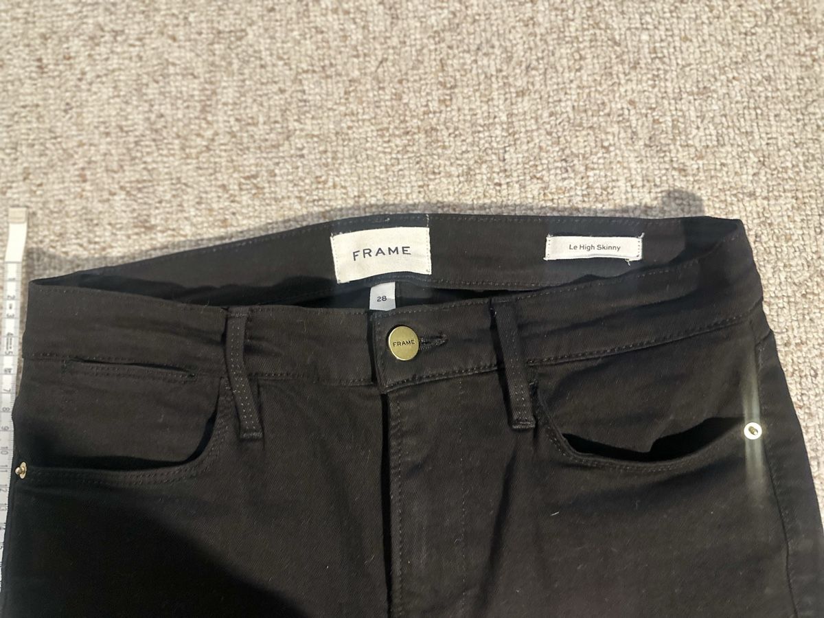 Jeans: NEU & UNGETRAGEN Frame Jeans Gr.28 – Nuovo (secondo la descrizione) da Zürich venduto da mbu_5f9r 1