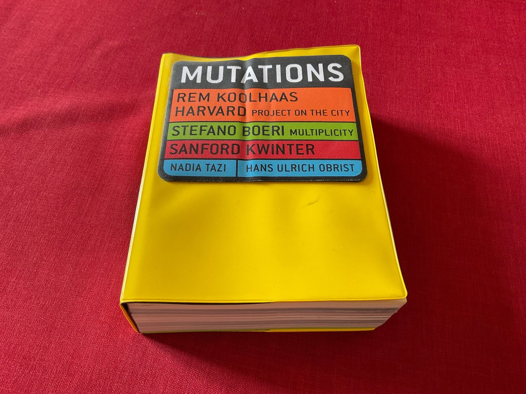 Libri: Mutations : Rem Koolhaas, Harvard Project on the City : – Usato da Lugano venduto da Persepolis