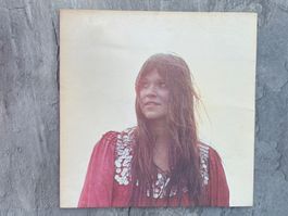 A444/Melanie Gather Me