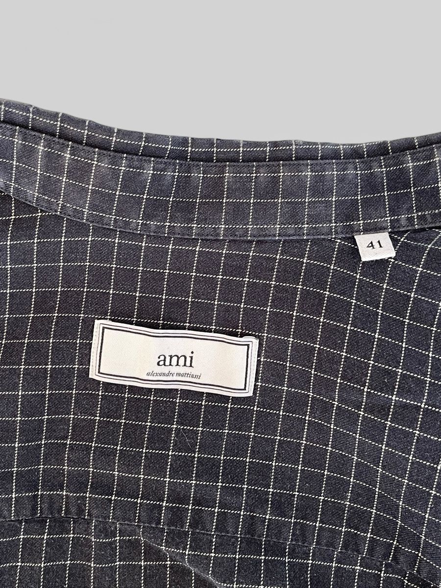 Camicie: AMI Button-Down Hemd – Kariert, Gr. 41 / M / 100 % Baumwolle – Usato da Zürich venduto da Recode.Fashion 7