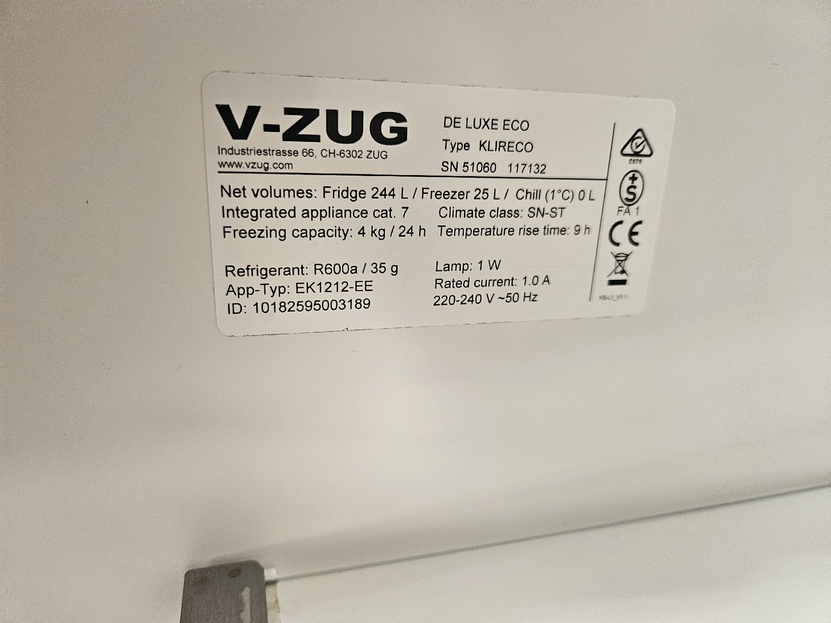 V-Zug Réfrigérateurs: Vzug Kühlschrank – D'occasion à Wallisellen par pas_d7hs 1