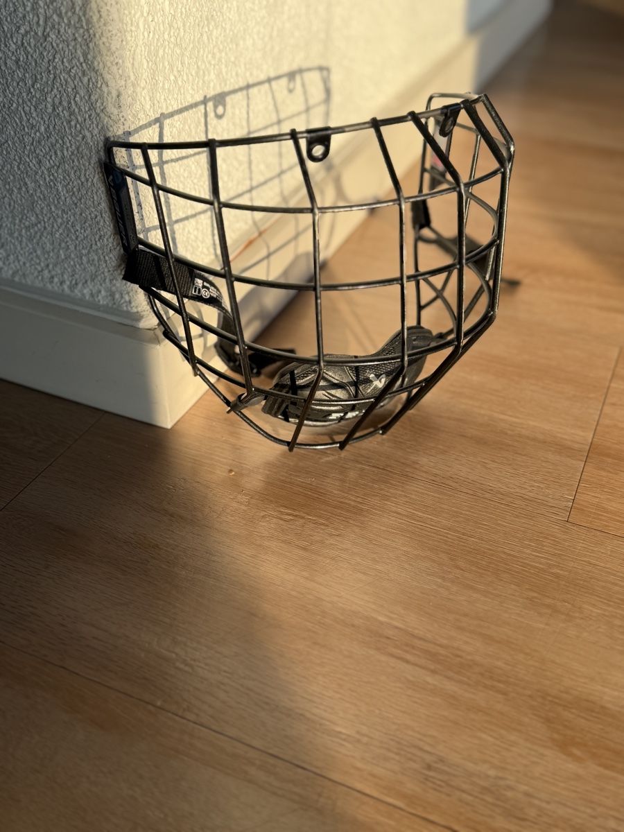 Caschi: Bauer Profile III Facemask (Gitter) – Usato da Winkel venduto da seahorse8302 3