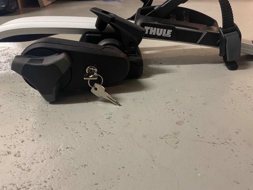 Portabici Thule 598 Pro Ride Senza Blocco: Maniglia E Barile (modelli 52672 E 50208)