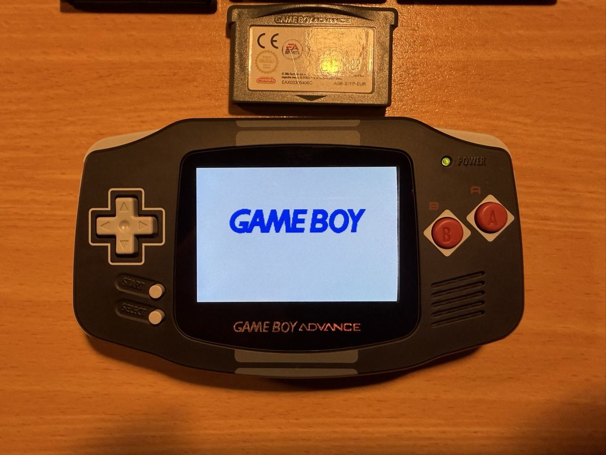 Nintendo Console: Gameboy Advance und 7 Spielen – Nuovo (secondo la descrizione) da Dierikon venduto da E28_Freak 1