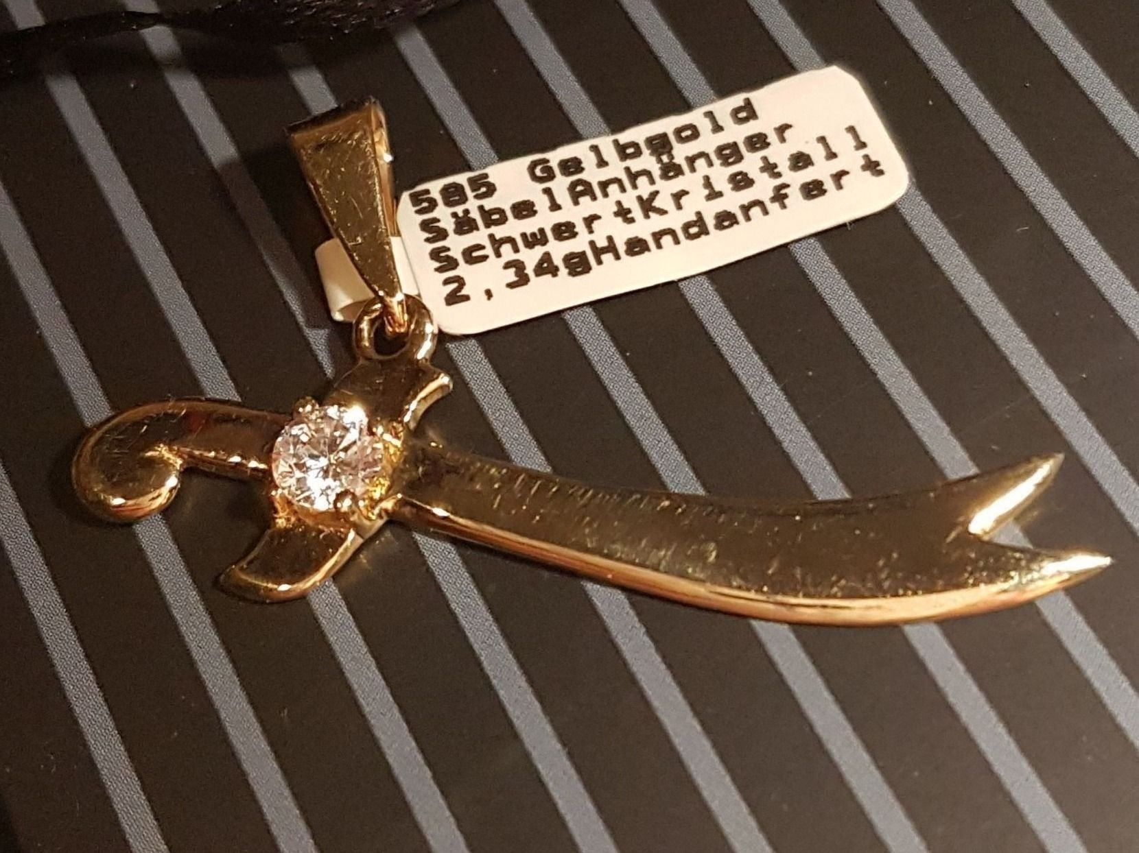 Pendentifs: Schwert/Säbel, Gelbgold + einem Kristall – Neuf (Voir description) à Unterägeri par Altgoldschmuck 8