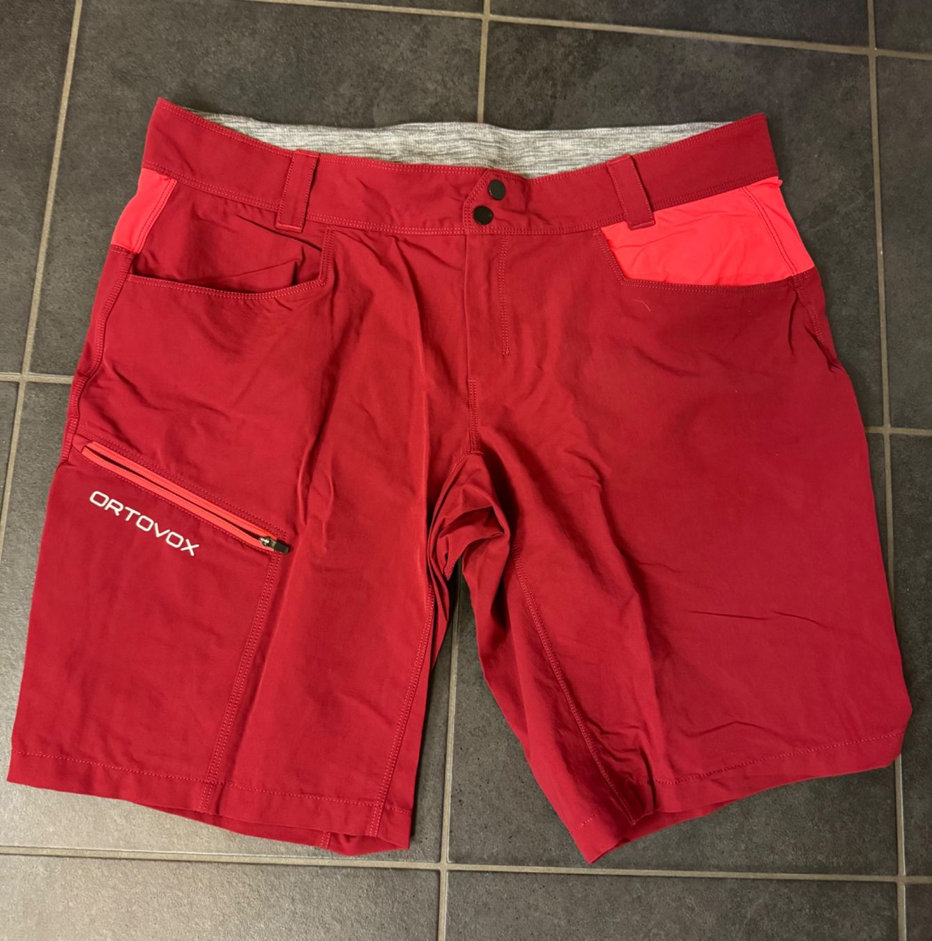 Ortovox Pantaloni: ORTOVOX Wanderhose – Usato da Neuhaus SG venduto da Ronasini