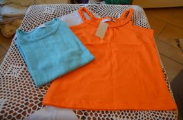 TAILLE 110-116 - T-SHIRT + TOP - NEU