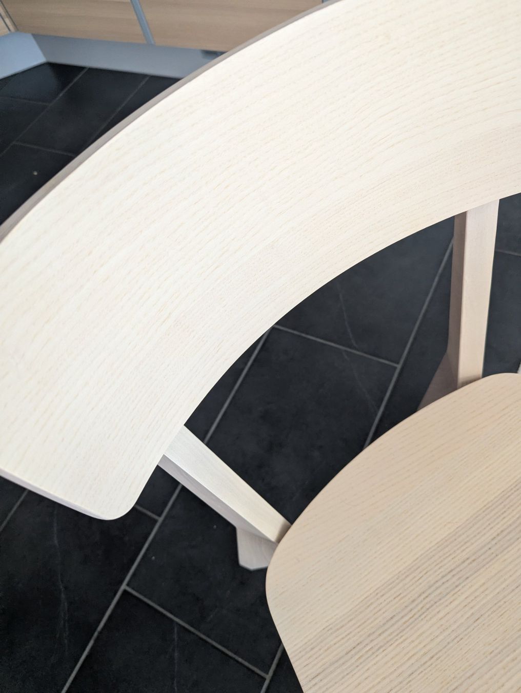 Ikea Set di tavolo e panche: Ikea LISABO Tisch + 4 Stühle ash veneer – Nuovo (secondo la descrizione) da Au ZH venduto da liinaj 2
